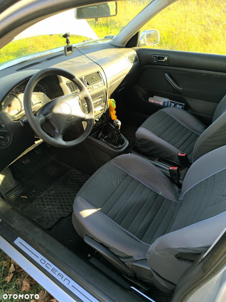 Volkswagen Golf IV 1.9 TDI Comfortline - 6