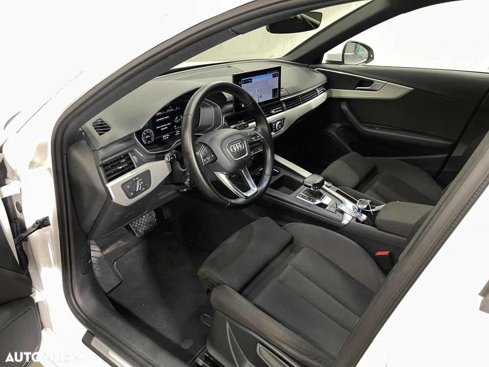 Audi A4 Avant 2.0 35 TDI S tronic MHEV Advanced - 6