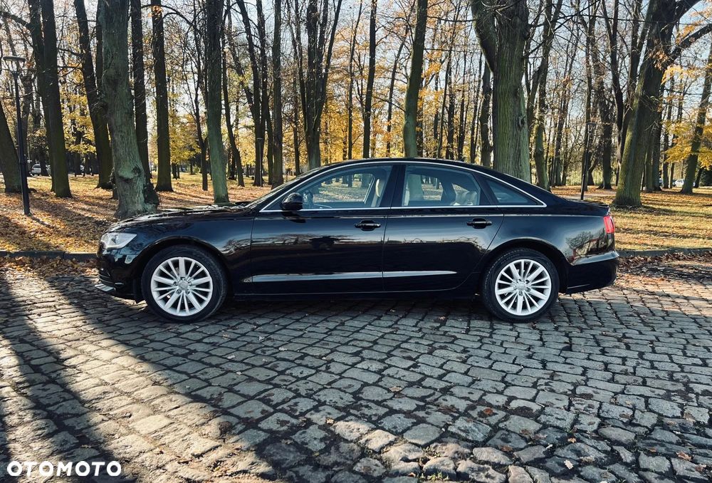 Audi A6 - 4