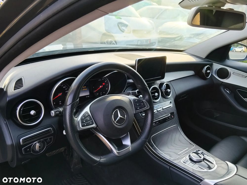 Mercedes-Benz Klasa C 180 9G-TRONIC - 11