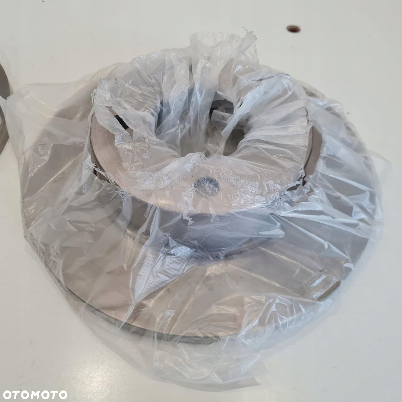 AUDI 80 B3 TARCZE HAMULCOWE PRZÓD KOMPLET MIKODA ATM 0225 - 4