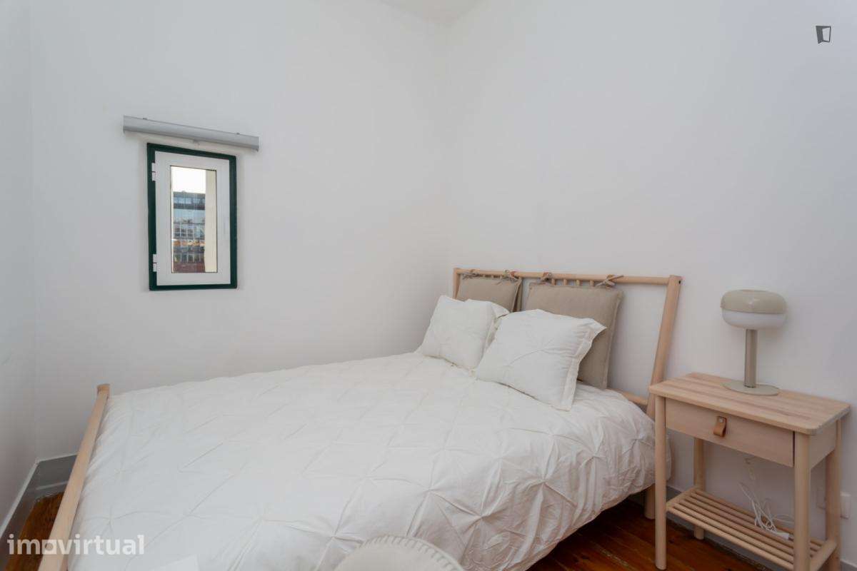 Quarto - localizado em Avenida da Liberdade Lisbon - Grande imagem: 2/16