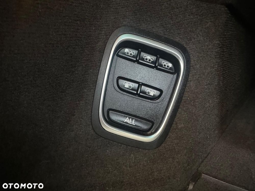 Renault Espace Energy dCi 160 EDC LIMITED - 18