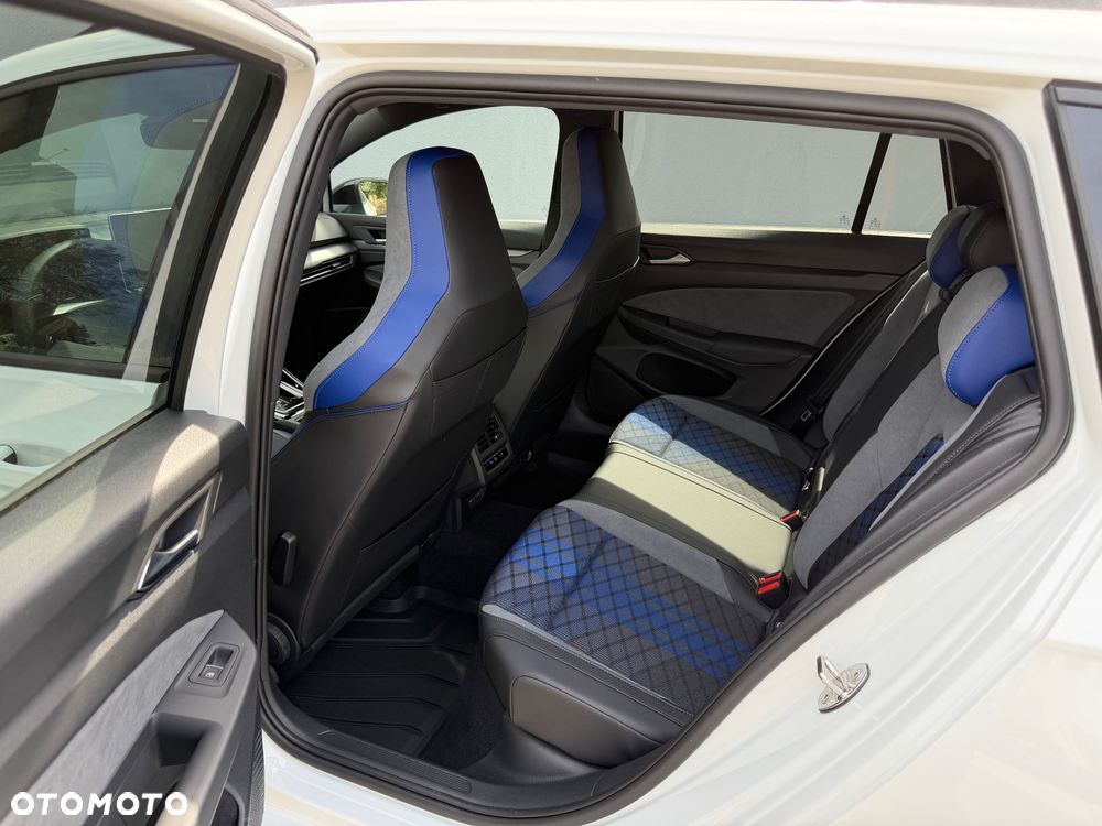 Volkswagen Golf 2.0 TSI 4Motion R DSG - 10
