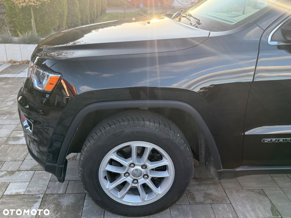 Jeep Grand Cherokee - 12