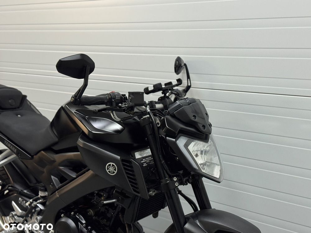 Yamaha MT - 8