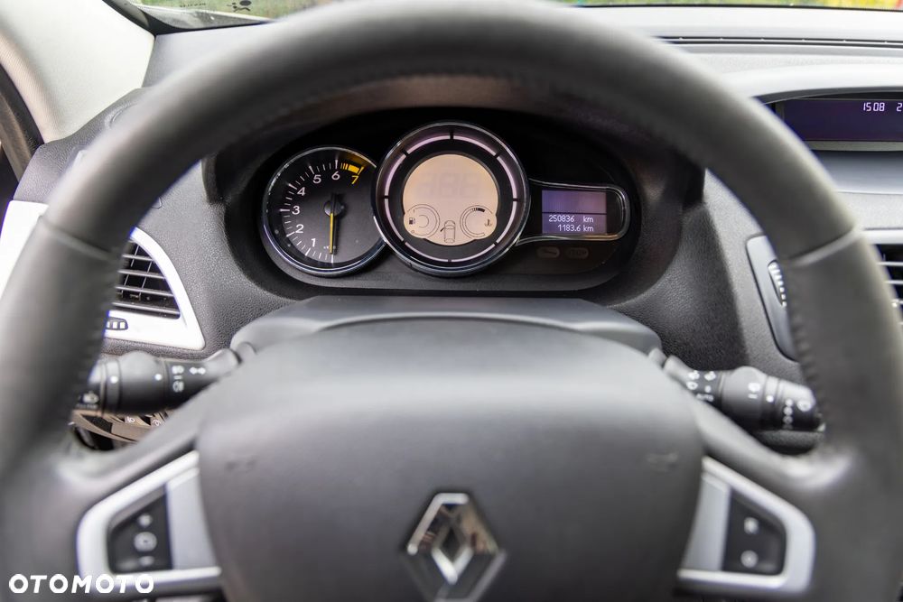 Renault Megane 1.6 16V Dynamique Euro5 - 12