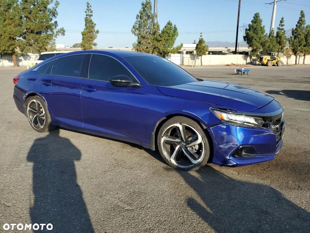 Honda Accord - 4