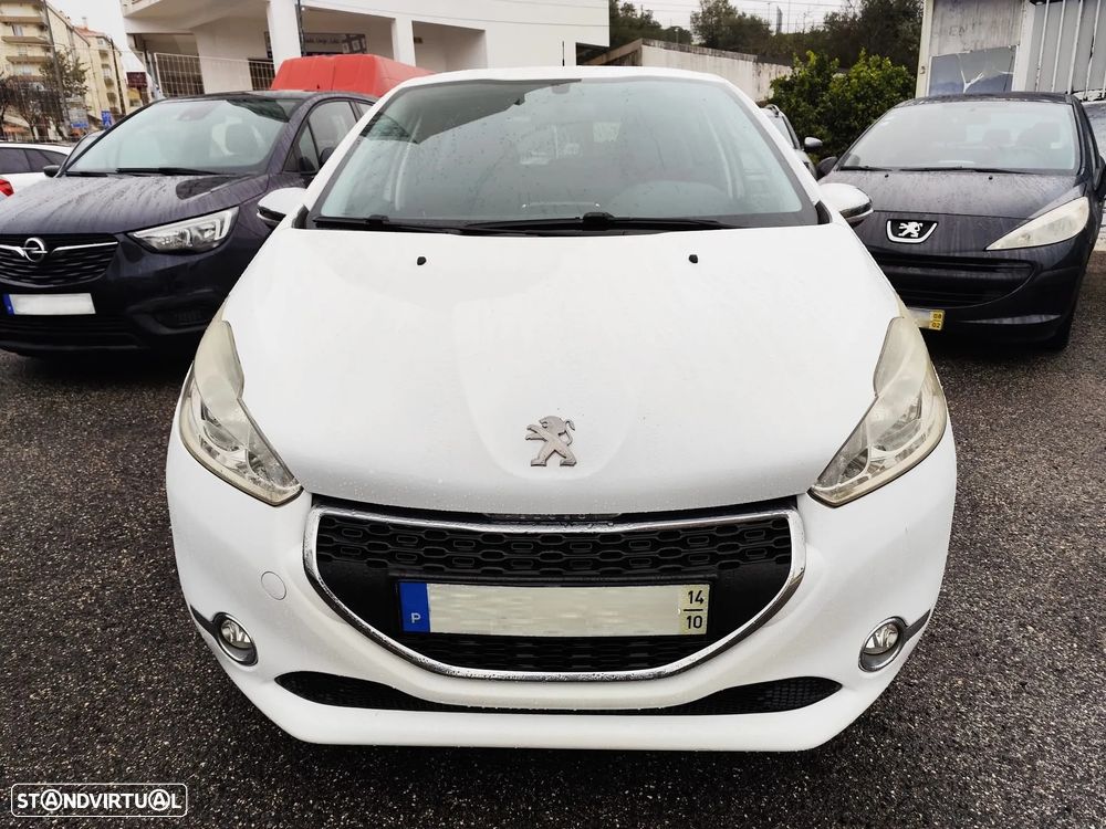 Peugeot 208 1.2 VTi SE Style - 2