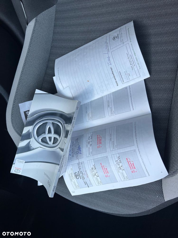 Toyota Aygo x-business - 18