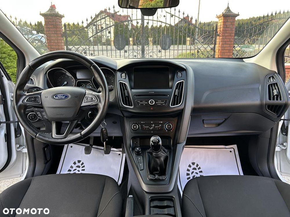 Ford Focus - 5