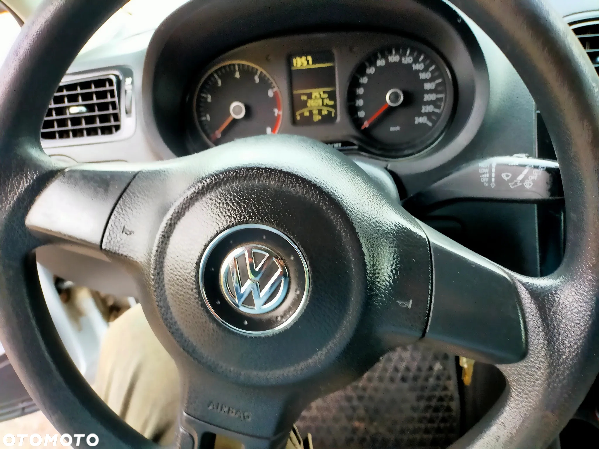 Volkswagen Polo 1.4 FSI Comfortline - 8