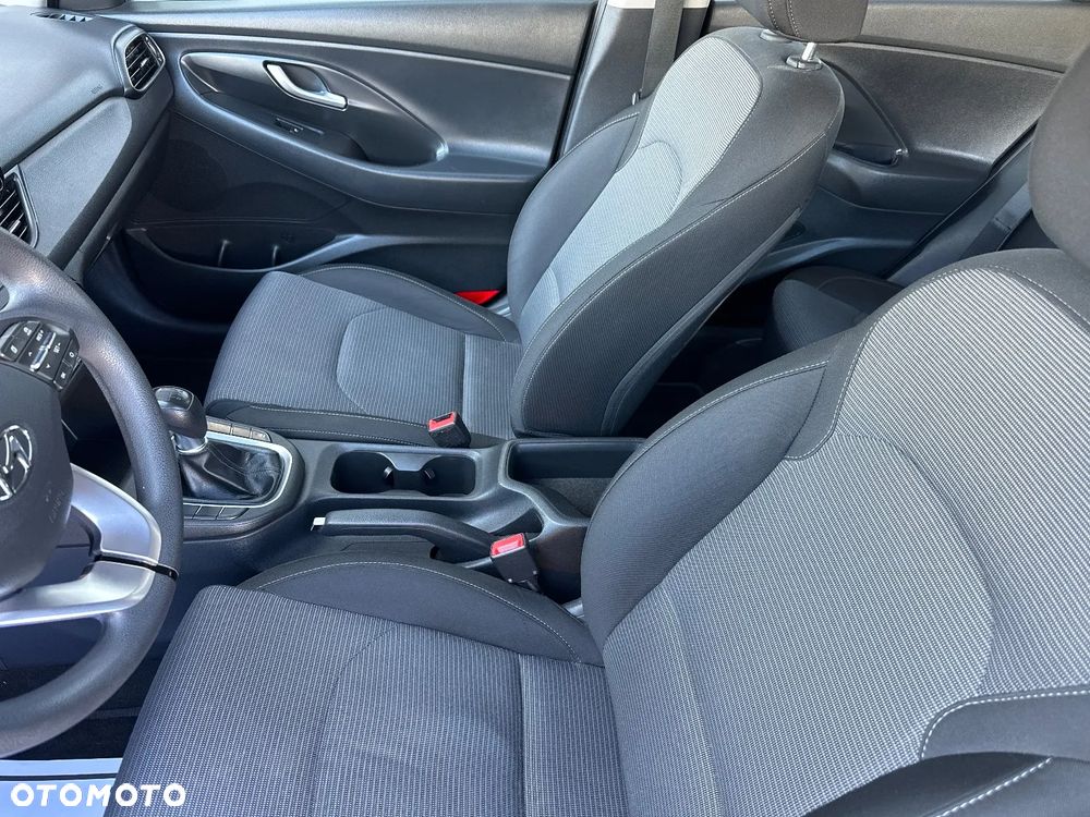Hyundai i30 - 17