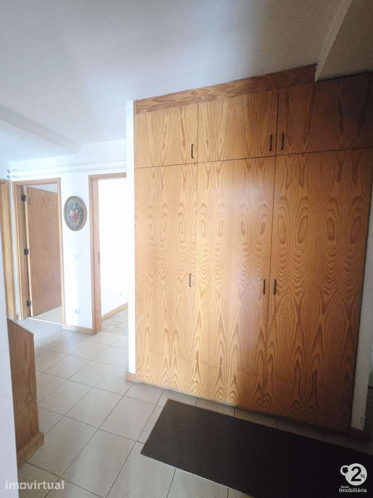 Apartamento T3 no Porto ( Lordelo do Ouro ) - Grande imagem: 2/19