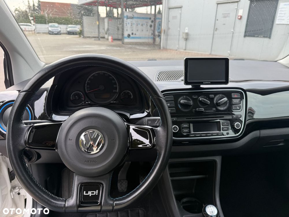 Volkswagen up! cup - 13