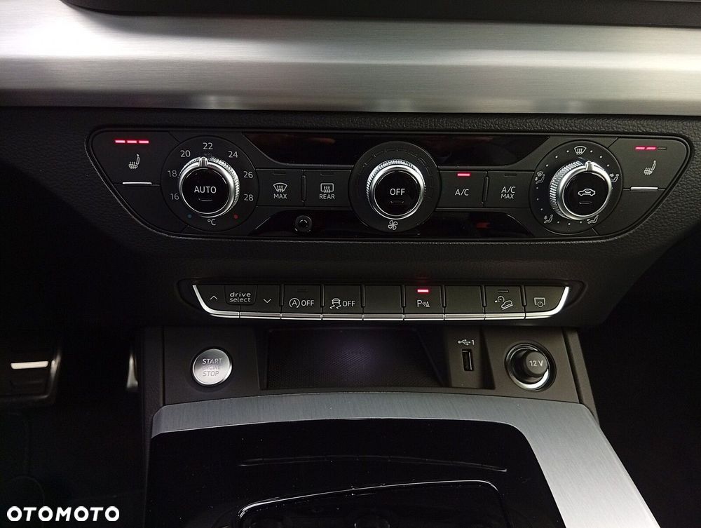 Audi Q5 Sportback - 27
