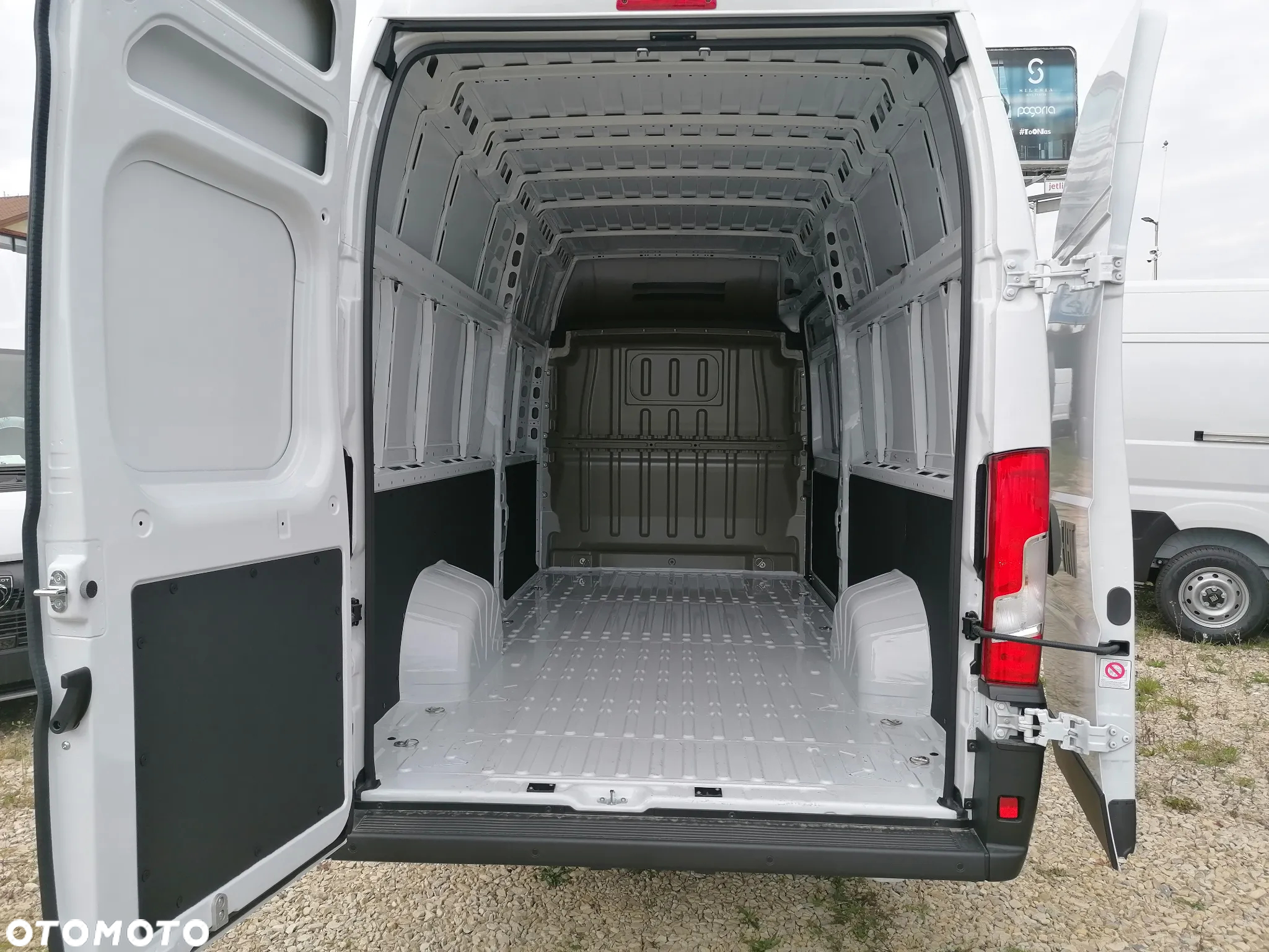 Fiat Ducato Furgon L4H3 140KM - 5