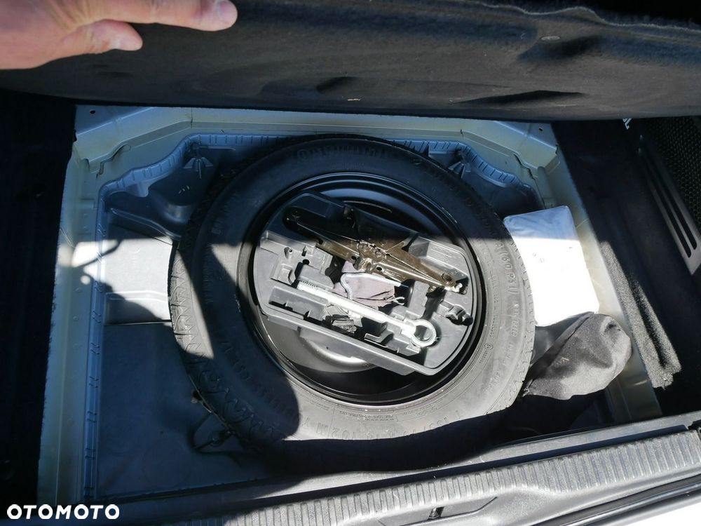 Citroën C4 Picasso PureTech 130 Stop&Start SELECTION - 28