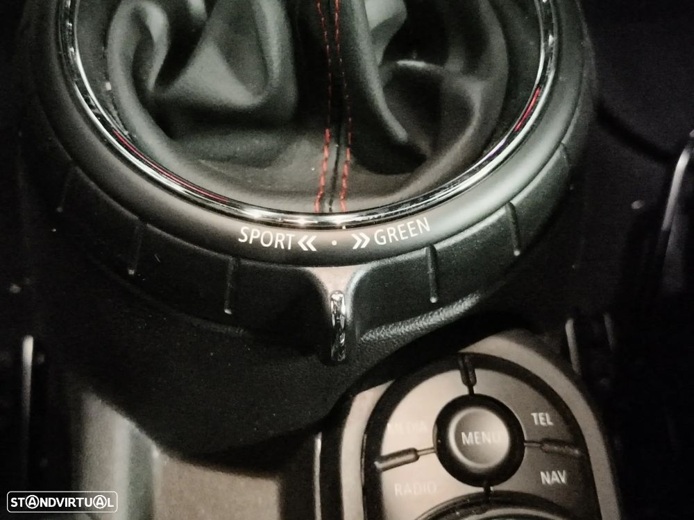 MINI 5 Portas Cooper S Auto - 25