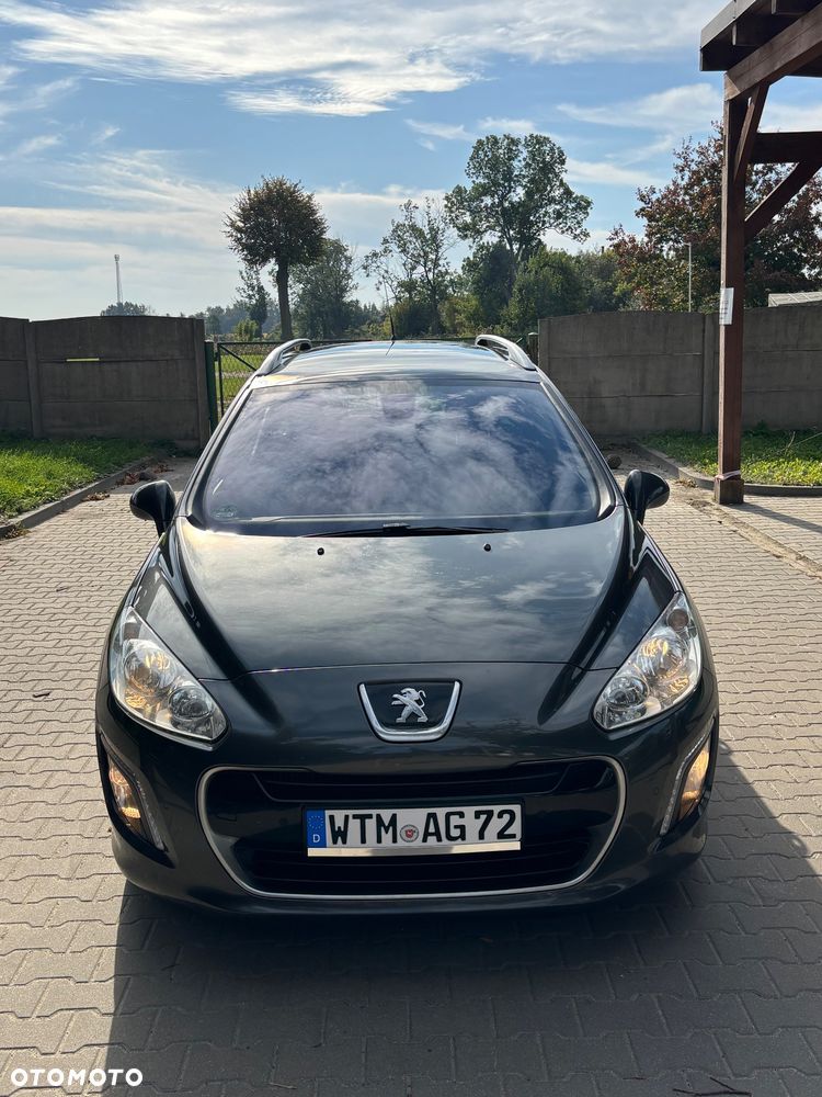 Peugeot 308 e-HDi FAP 110 Stop&Start Family - 11