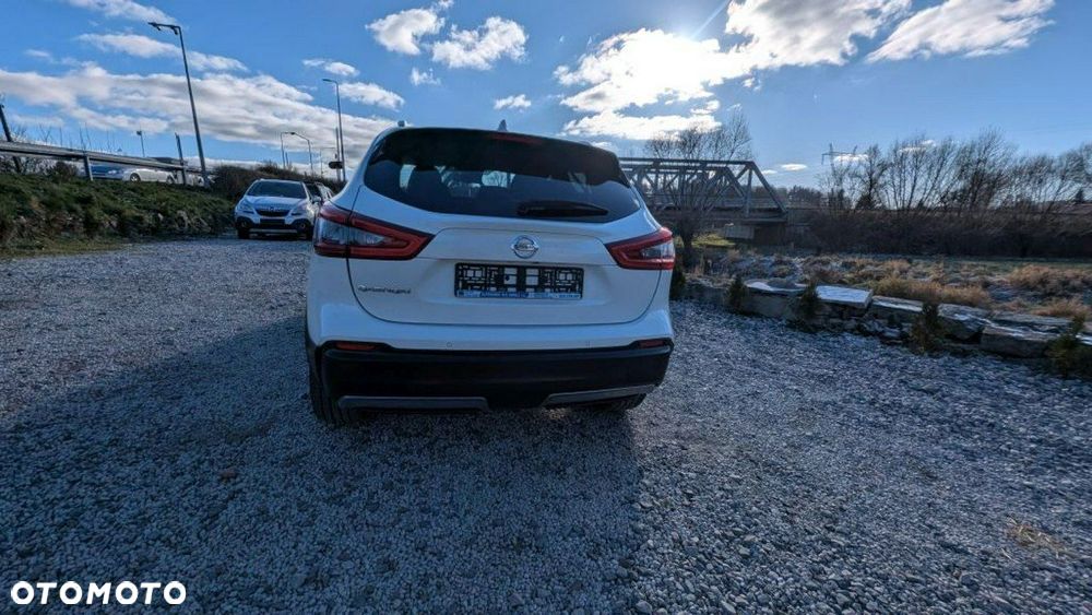 Nissan Qashqai - 8