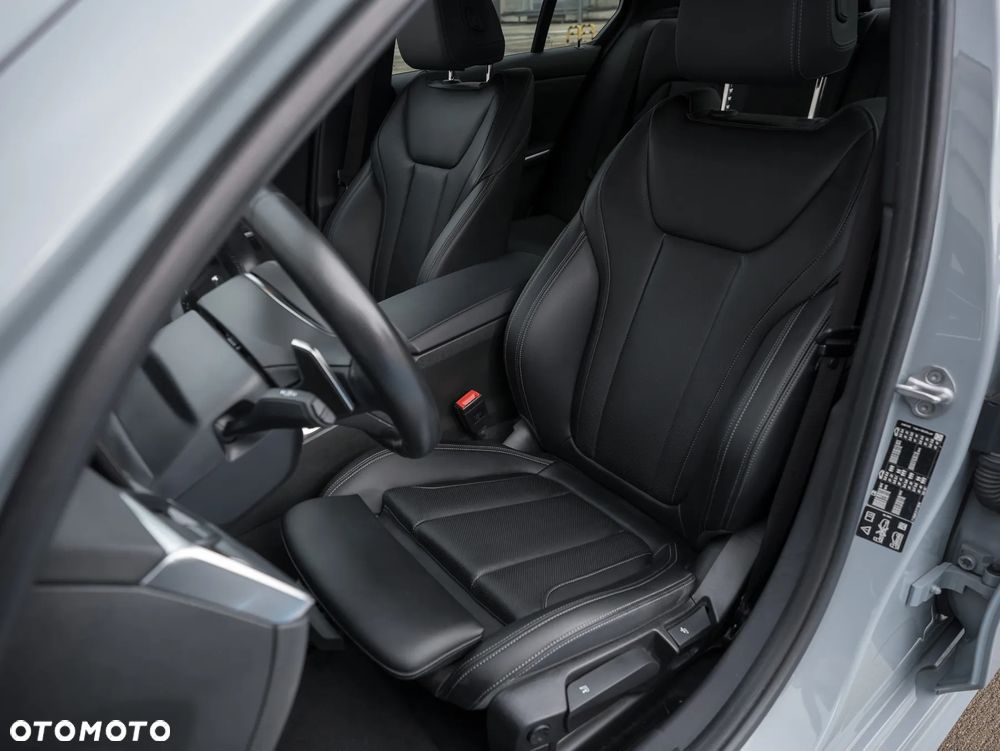 BMW Seria 3 320d xDrive Edition M Sport Shadow - 28