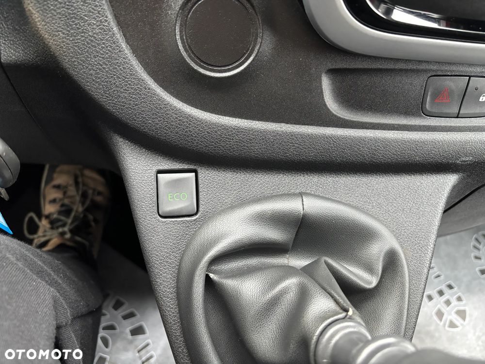 Renault Trafic - 20