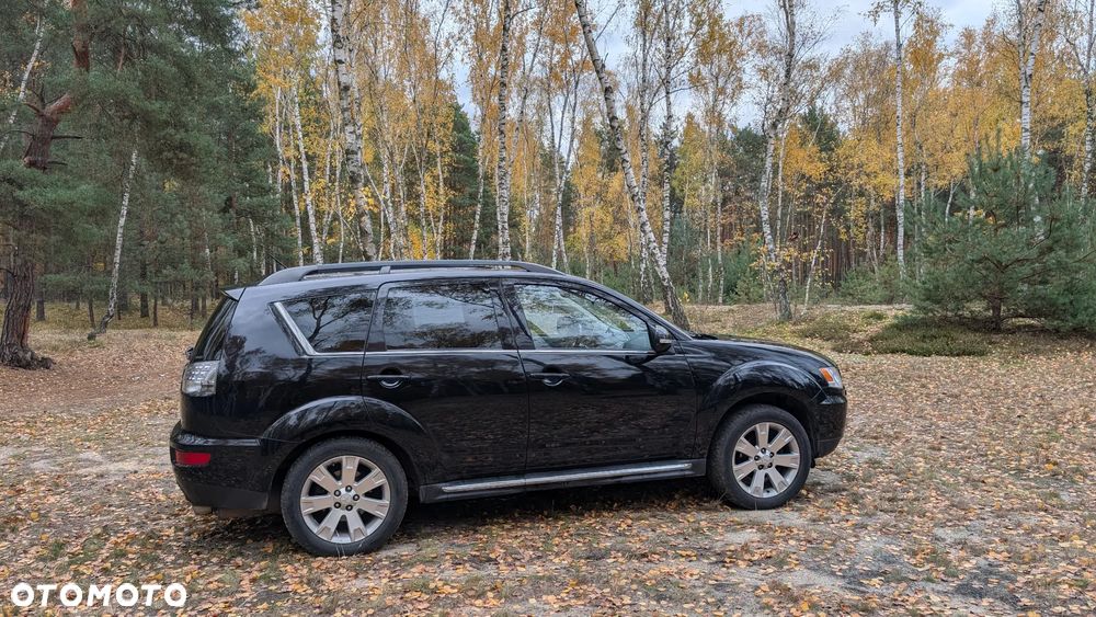 Mitsubishi Outlander 2.4 Instyle EU5 CVT - 12
