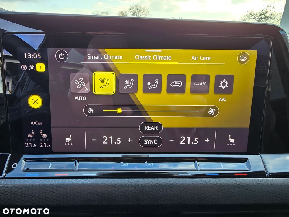 Volkswagen Golf GTI TCR 2.0 TSI OPF DSG - 36