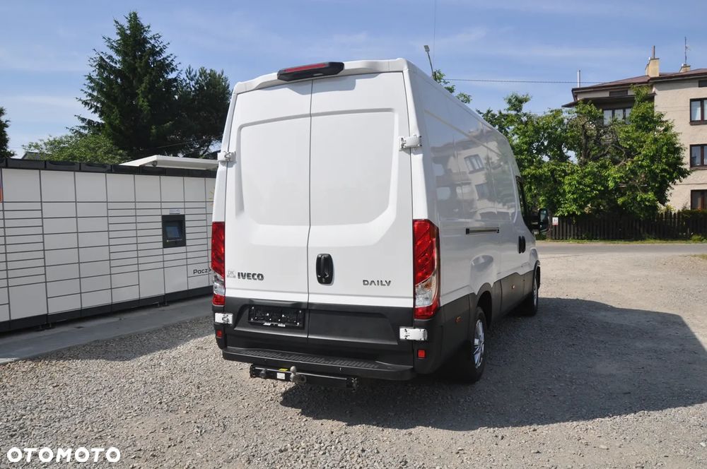 Iveco Daily - 10