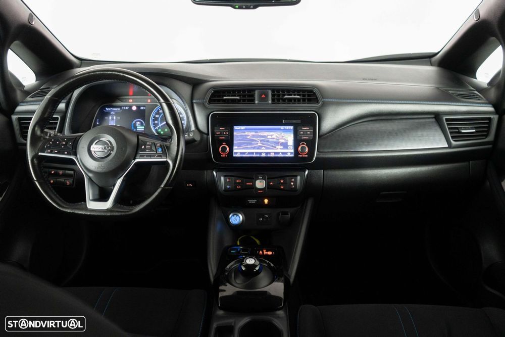 Nissan Leaf N-Connecta - 21