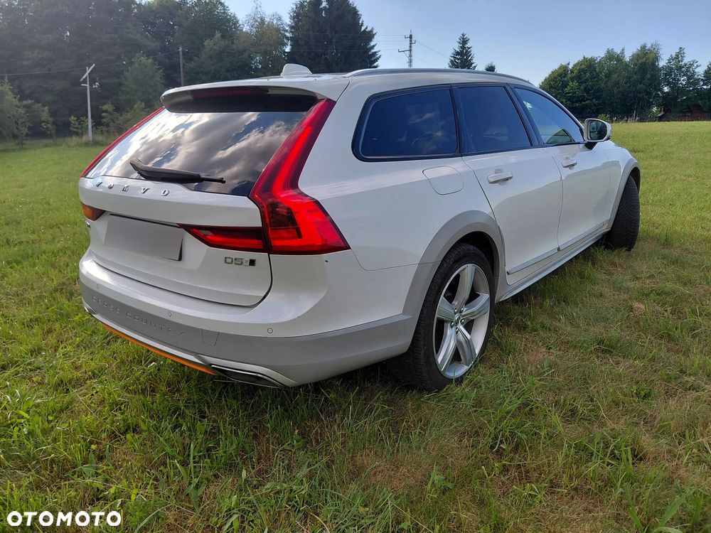 Volvo V90 Cross Country D5 AWD Ocean Race - 7