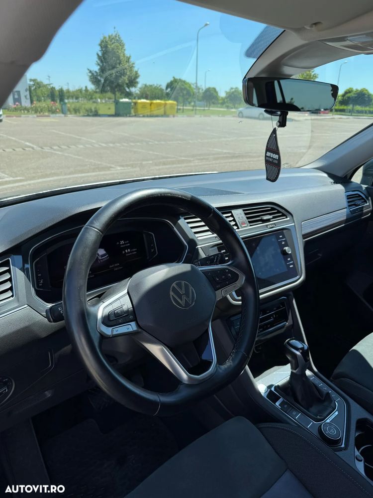 Volkswagen Tiguan 2.0 TDI SCR DSG 4Motion Elegance - 12
