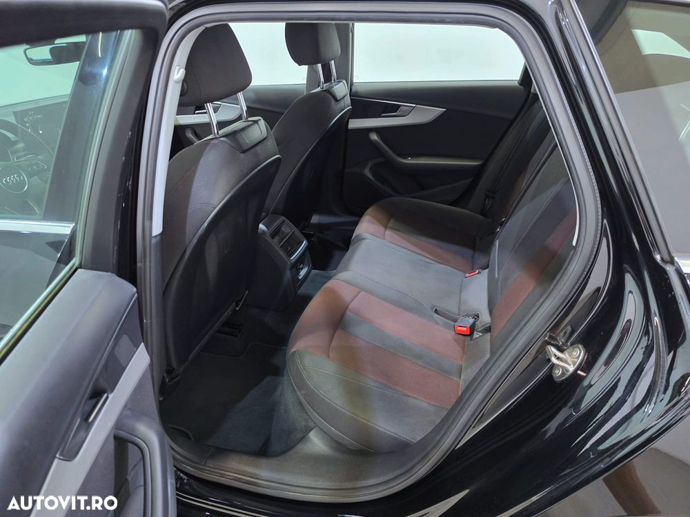 Audi A4 Avant 2.0 30 TDI S tronic MHEV S Line - 19