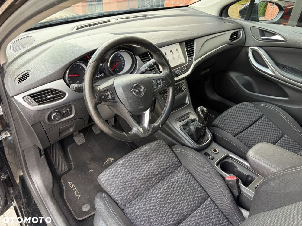 Opel Astra 1.6 CDTI Enjoy - 8