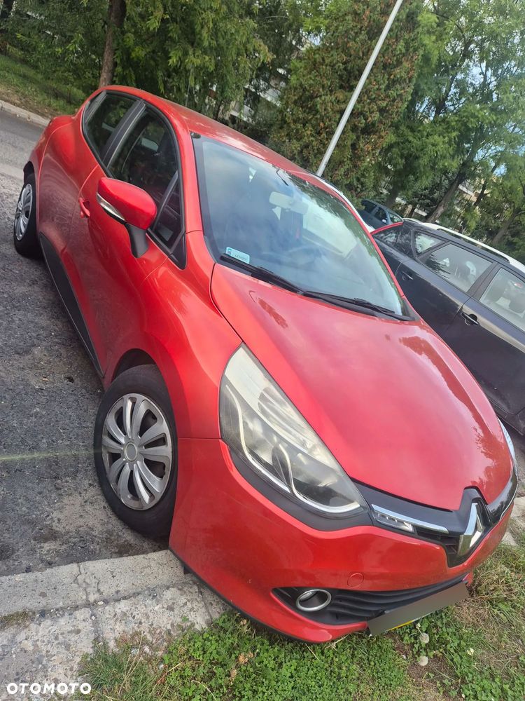 Renault Clio - 6