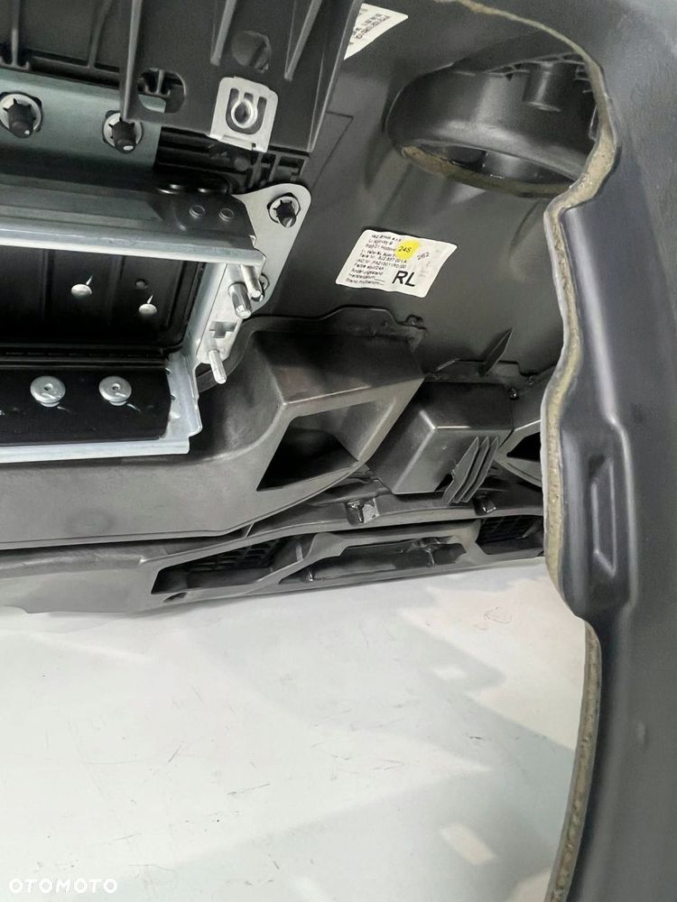 8J2 857 001 A Poduszka powietrzna pasażera Audi TT TTS Mk2 2008 - 2