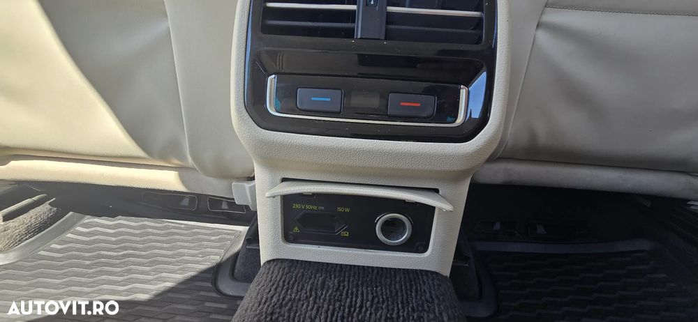 Volkswagen Passat Alltrack - 16