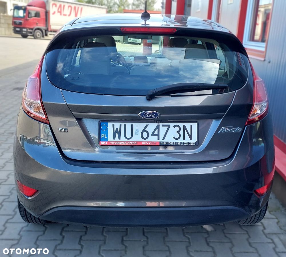 Ford Fiesta - 8