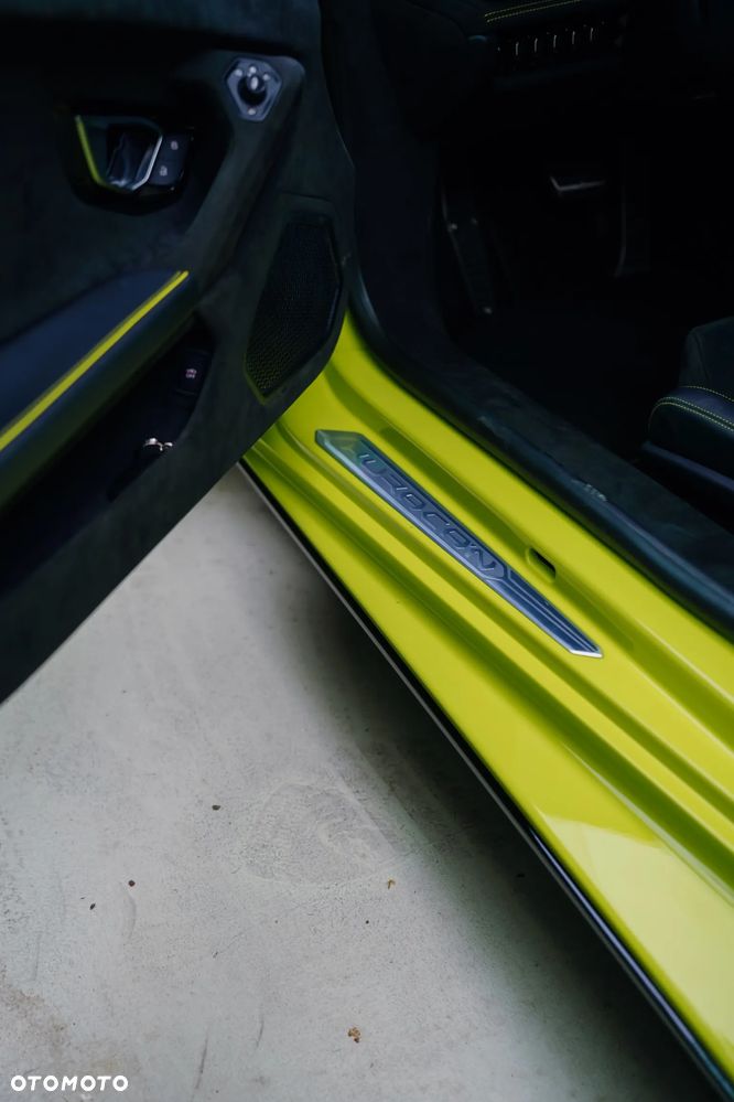 Lamborghini Huracan - 10