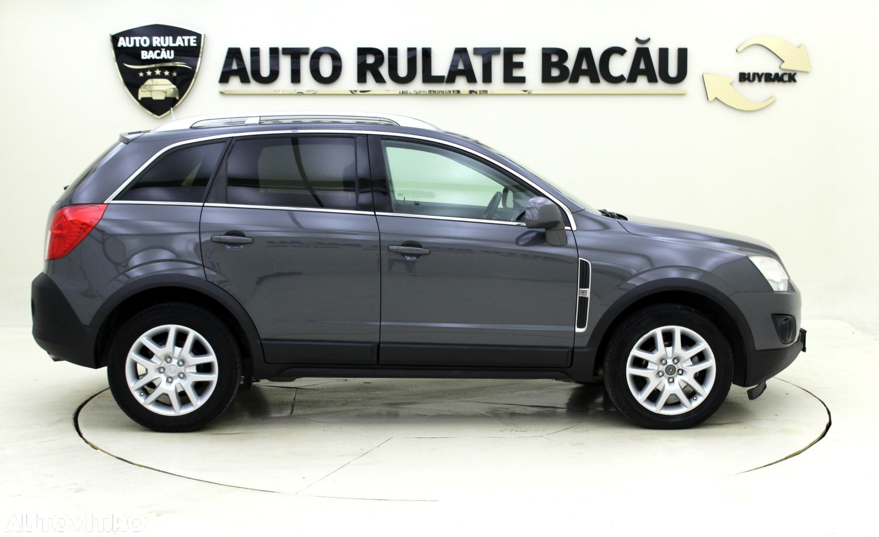 Opel Antara - 4