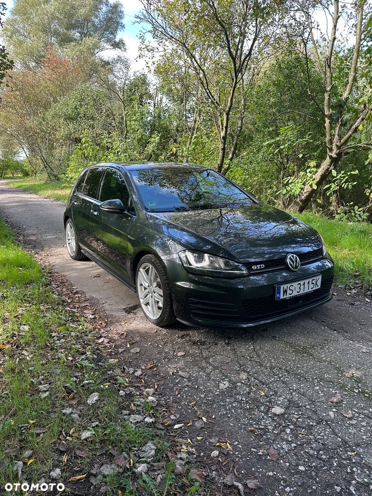 Volkswagen Golf 2.0 TDI BMT GTD DSG - 3