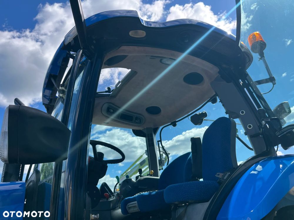 New Holland TS 110A - 15