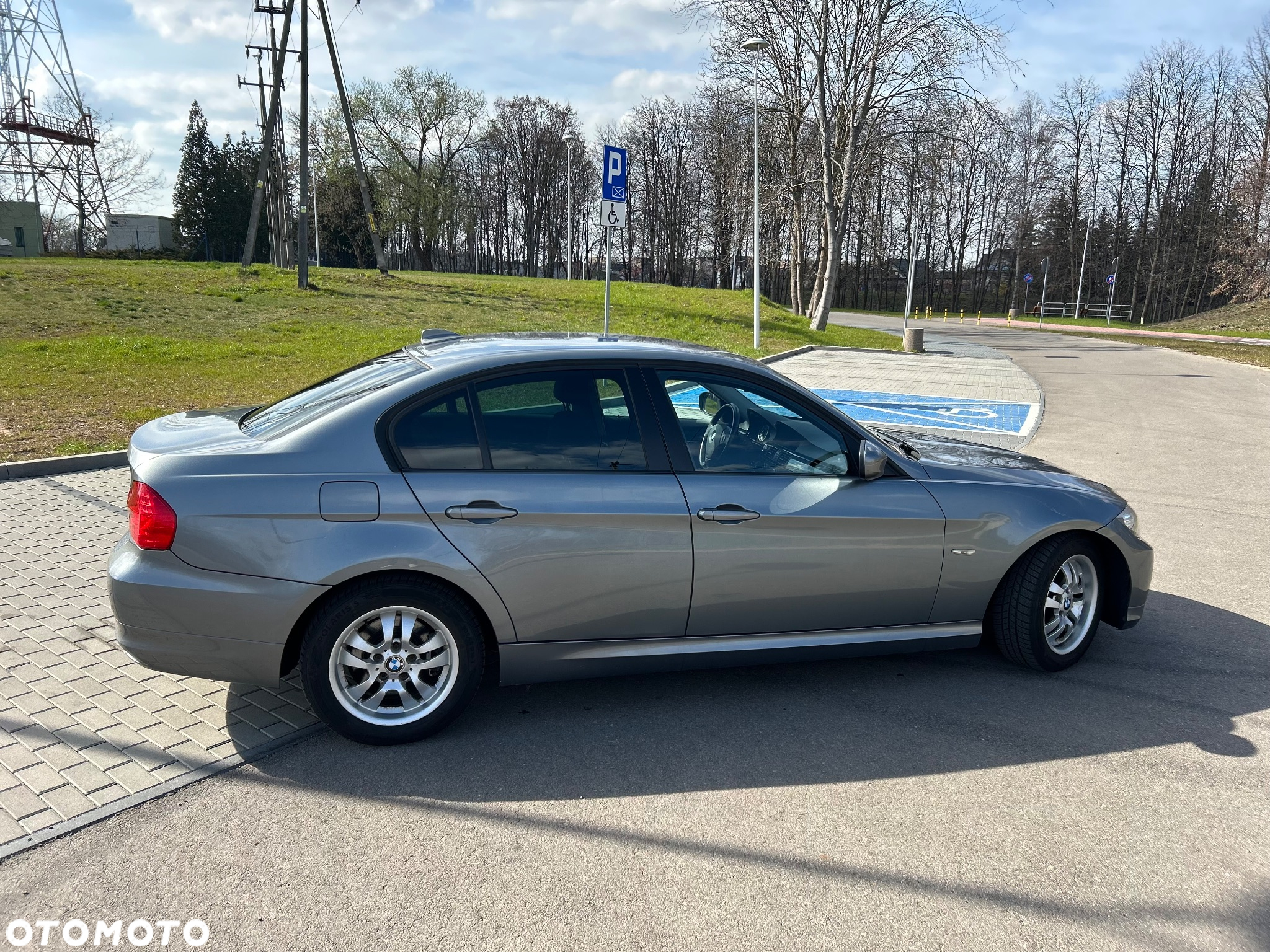BMW Seria 3 320i - 4