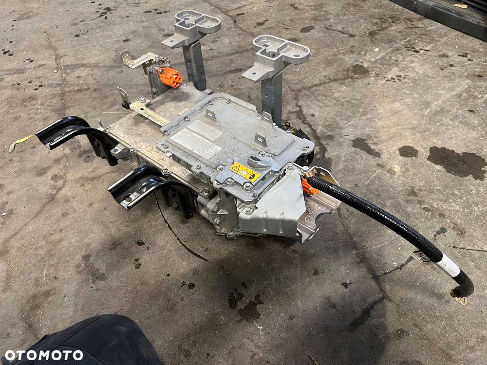 Falownik przetwornica Renault Megane V E-TECH - 4