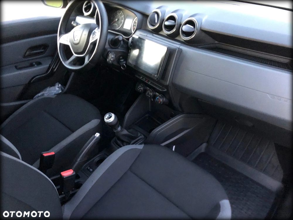 Dacia Duster 1.6 SCe Open S&S - 9