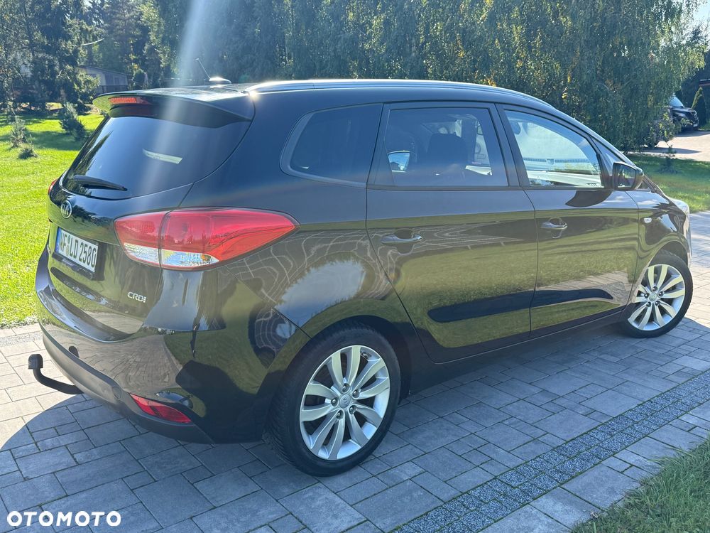 Kia Carens 1.7 CRDi L - 12