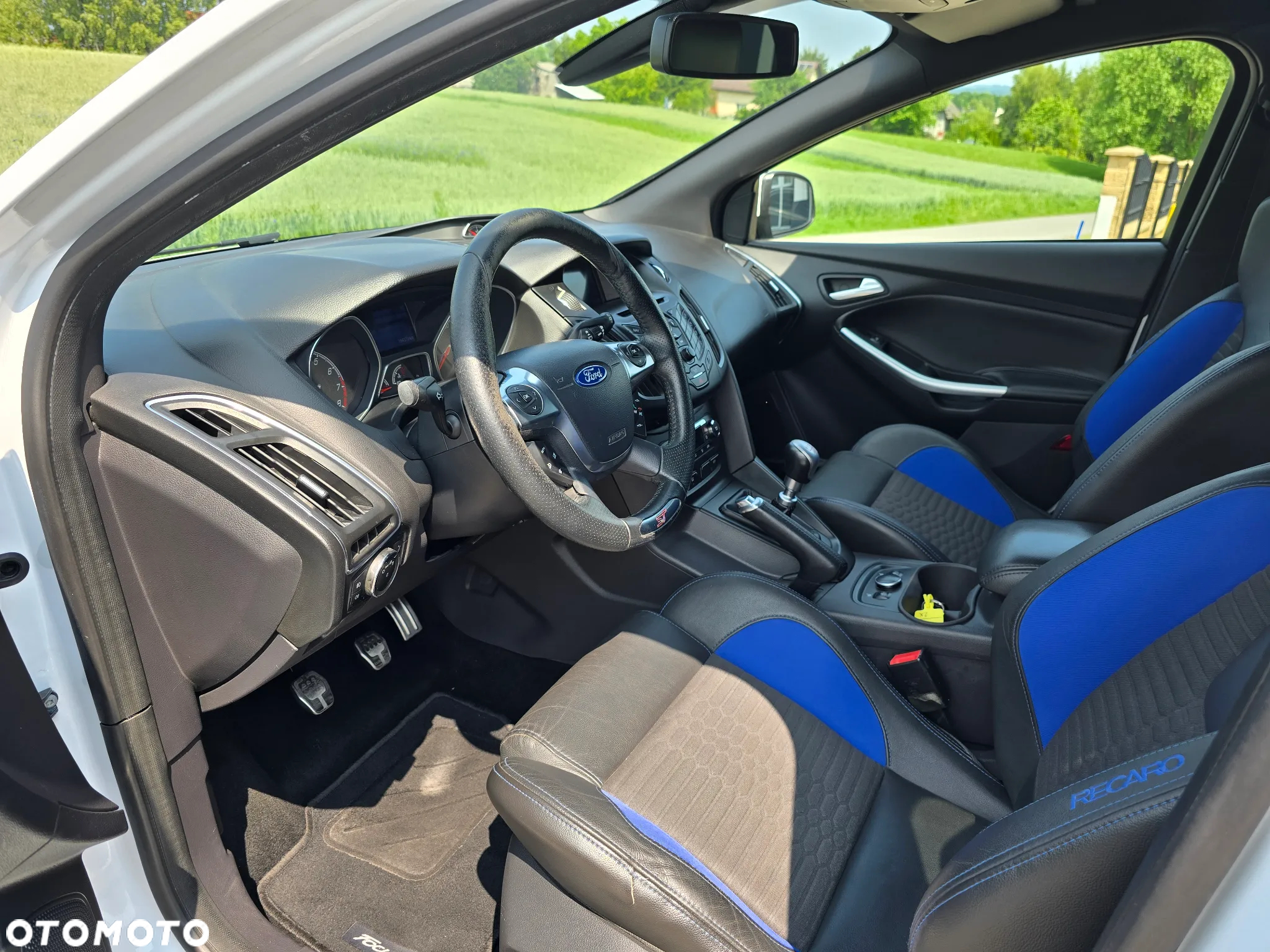 Ford Focus 2.0 EcoBoost ST - 8