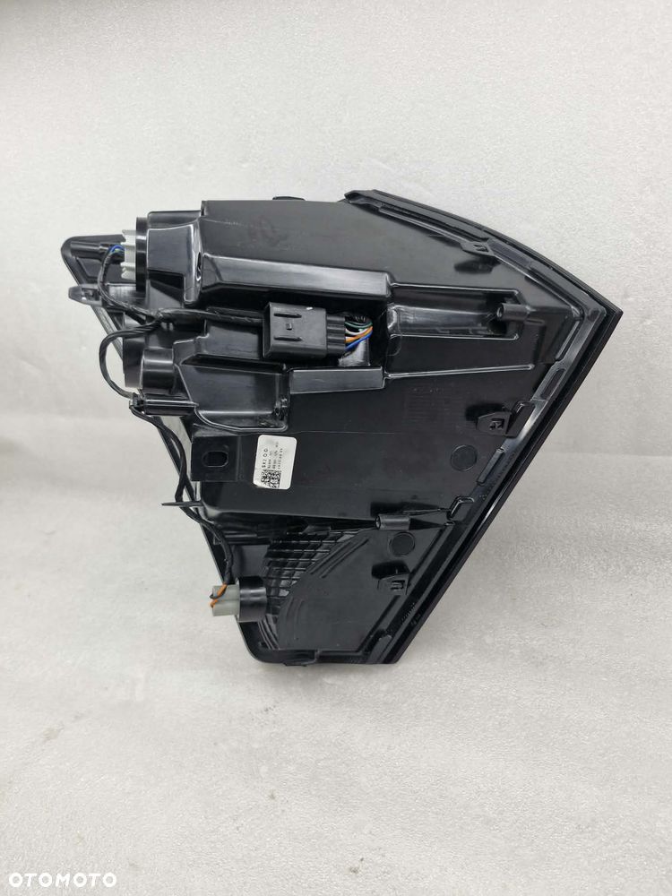 HYUNDAI KONA II LAMPA PRAWA TYŁ 92406-BE1 - 9