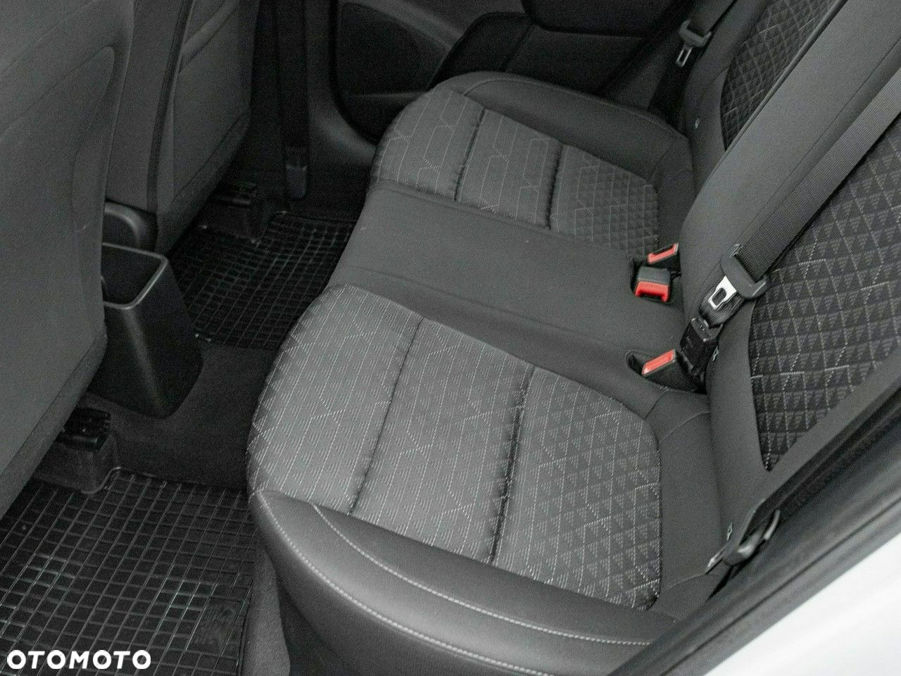 Kia Rio 1.2 M - 25